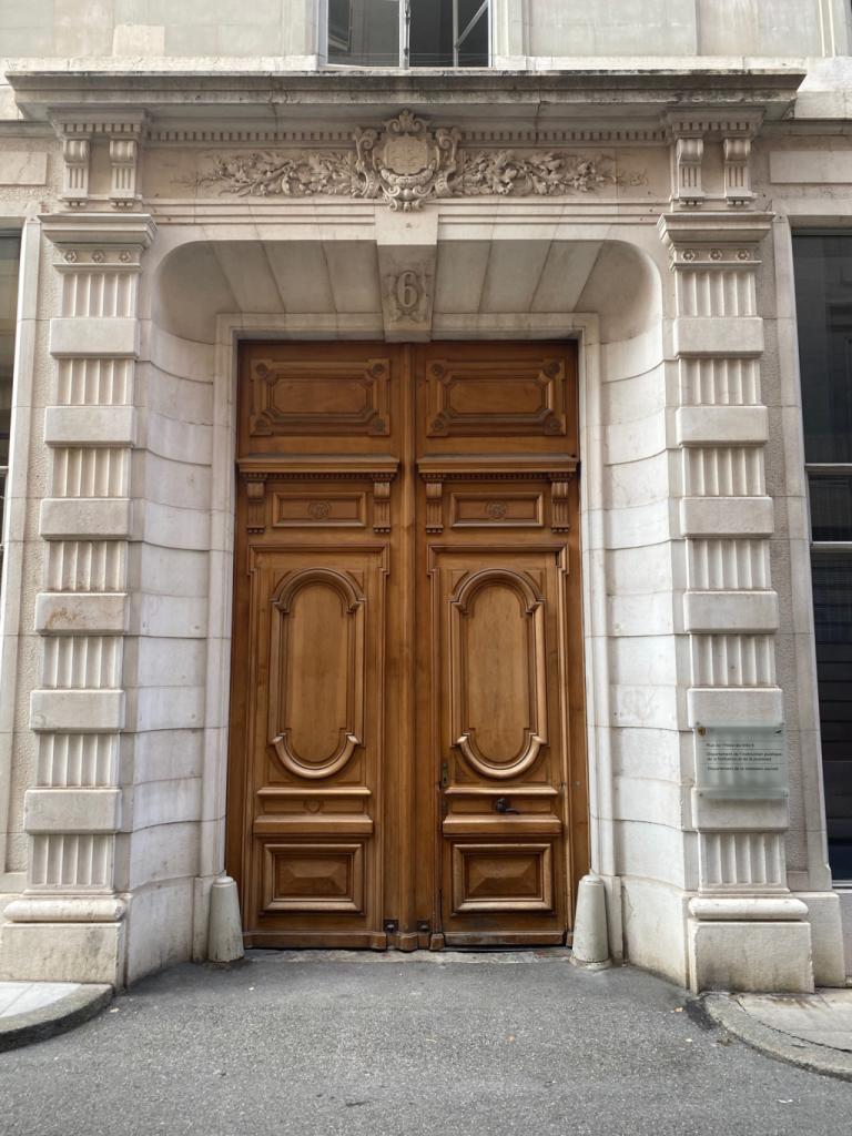 Rue de l'Hôtel-de-Ville 6