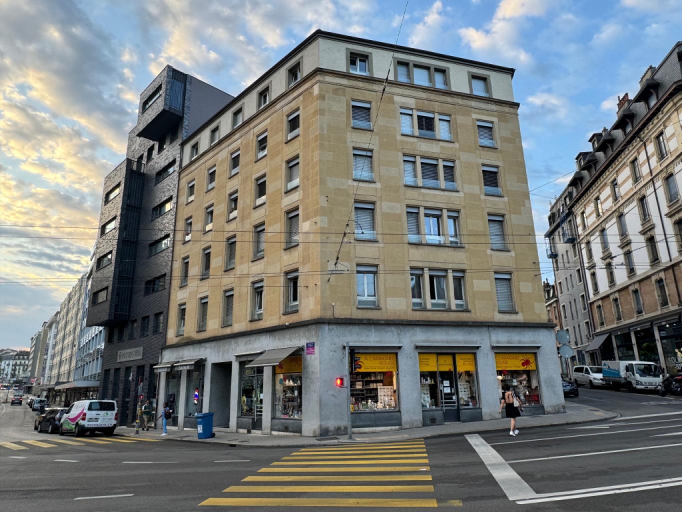 Bâtiment à Rue du Parc 1, 1207 Genève