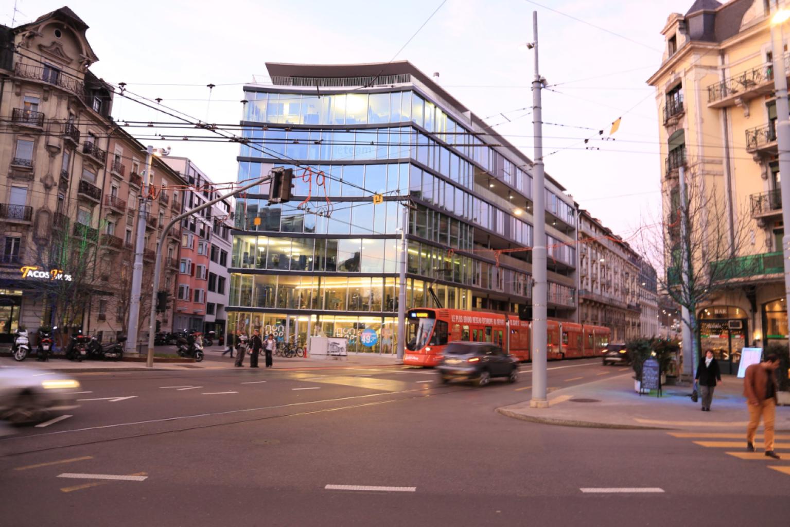 Bâtiment à Rue des Deux-Ponts 12-14