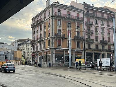 Place de Montbrillant 5