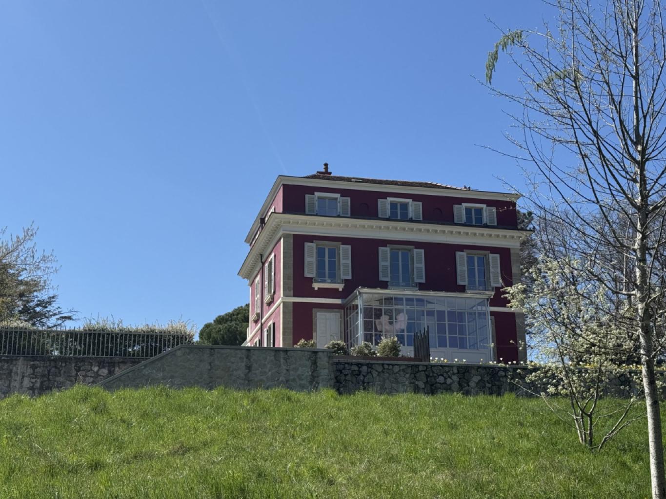 Villa Bernasconi