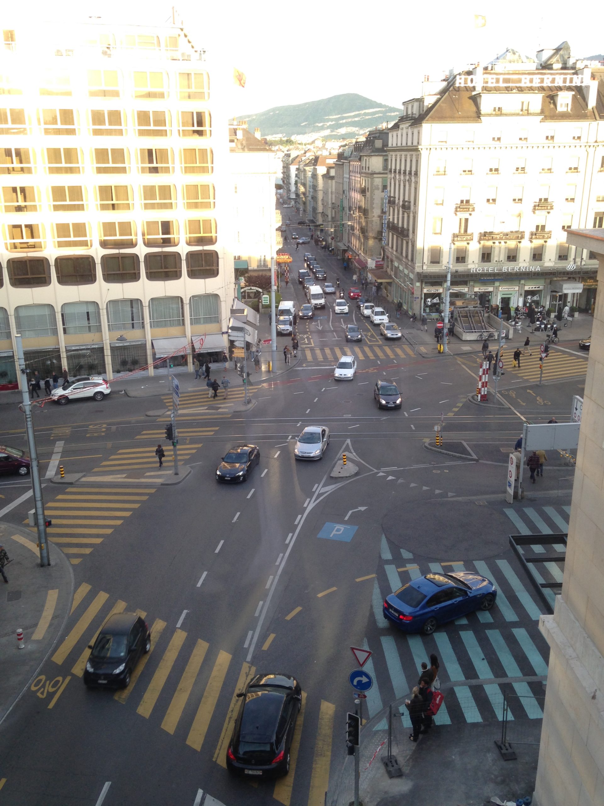 Genève, Alpes rue des 2014-05-16_20-03-43
