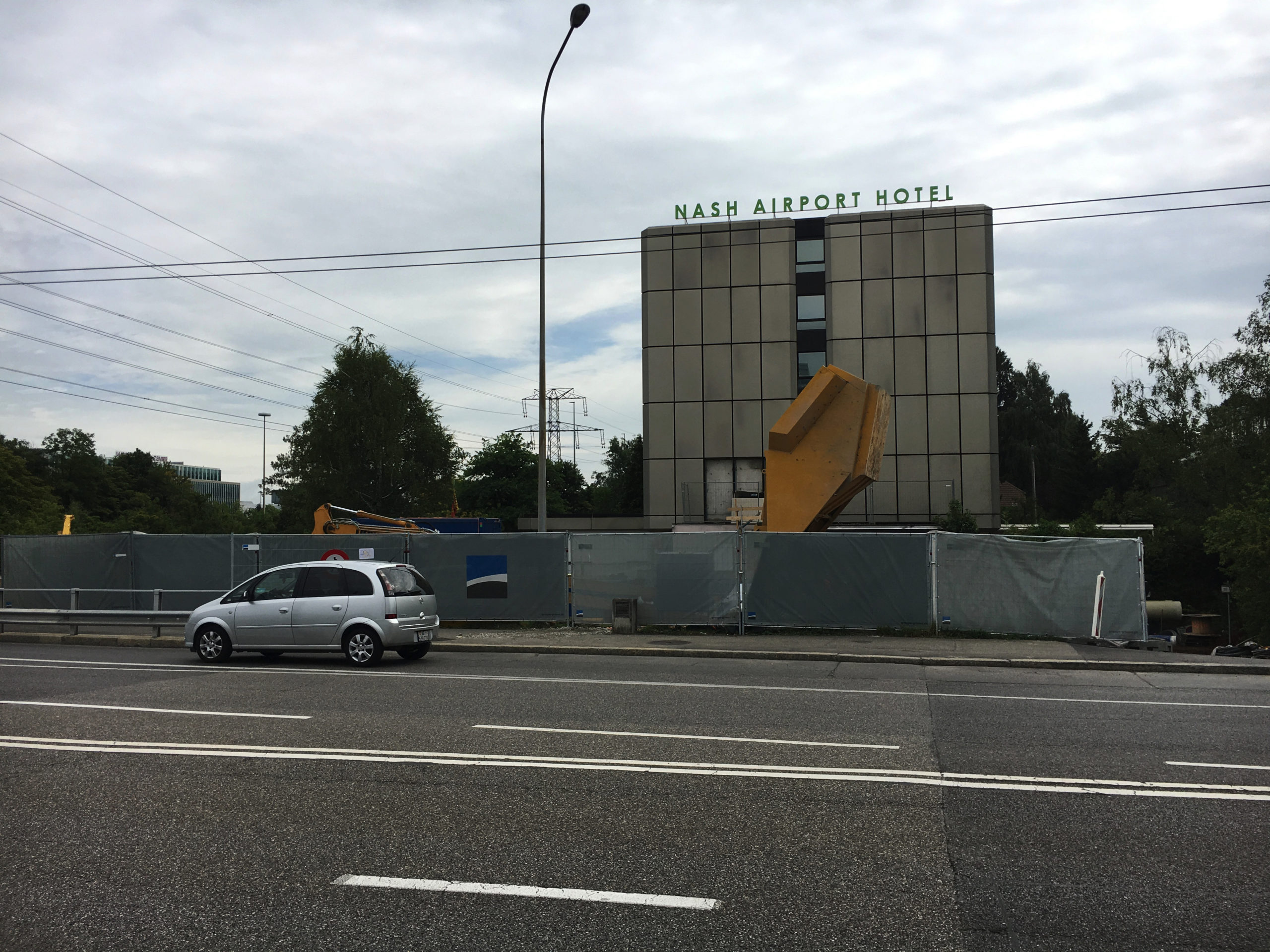 Nash Airport Hotel