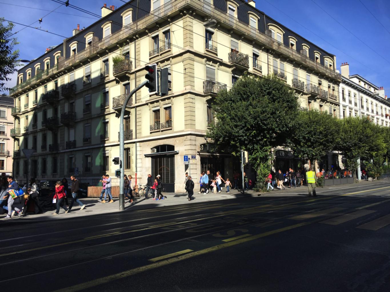 Boulevard Georges-FAVON 8-16
