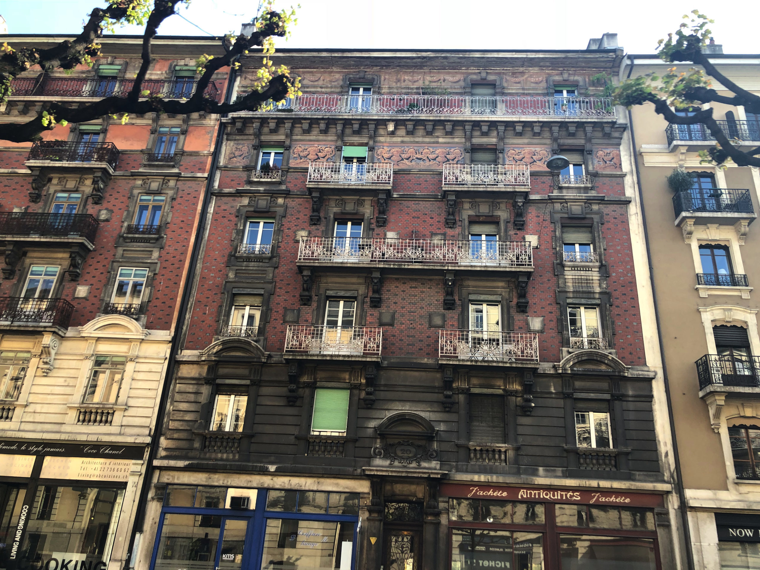 Avenue PICTET-De-ROCHEMONT 20-22
