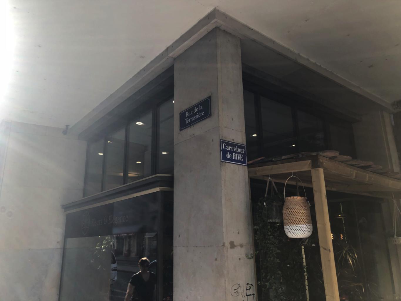 Carrefour de Rive 2