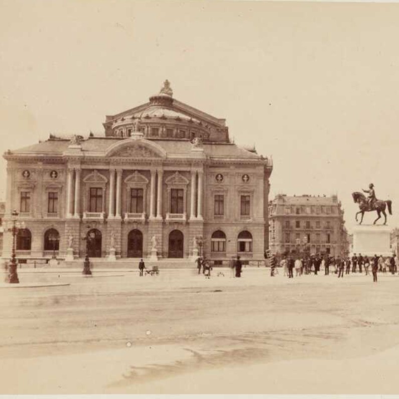 1915