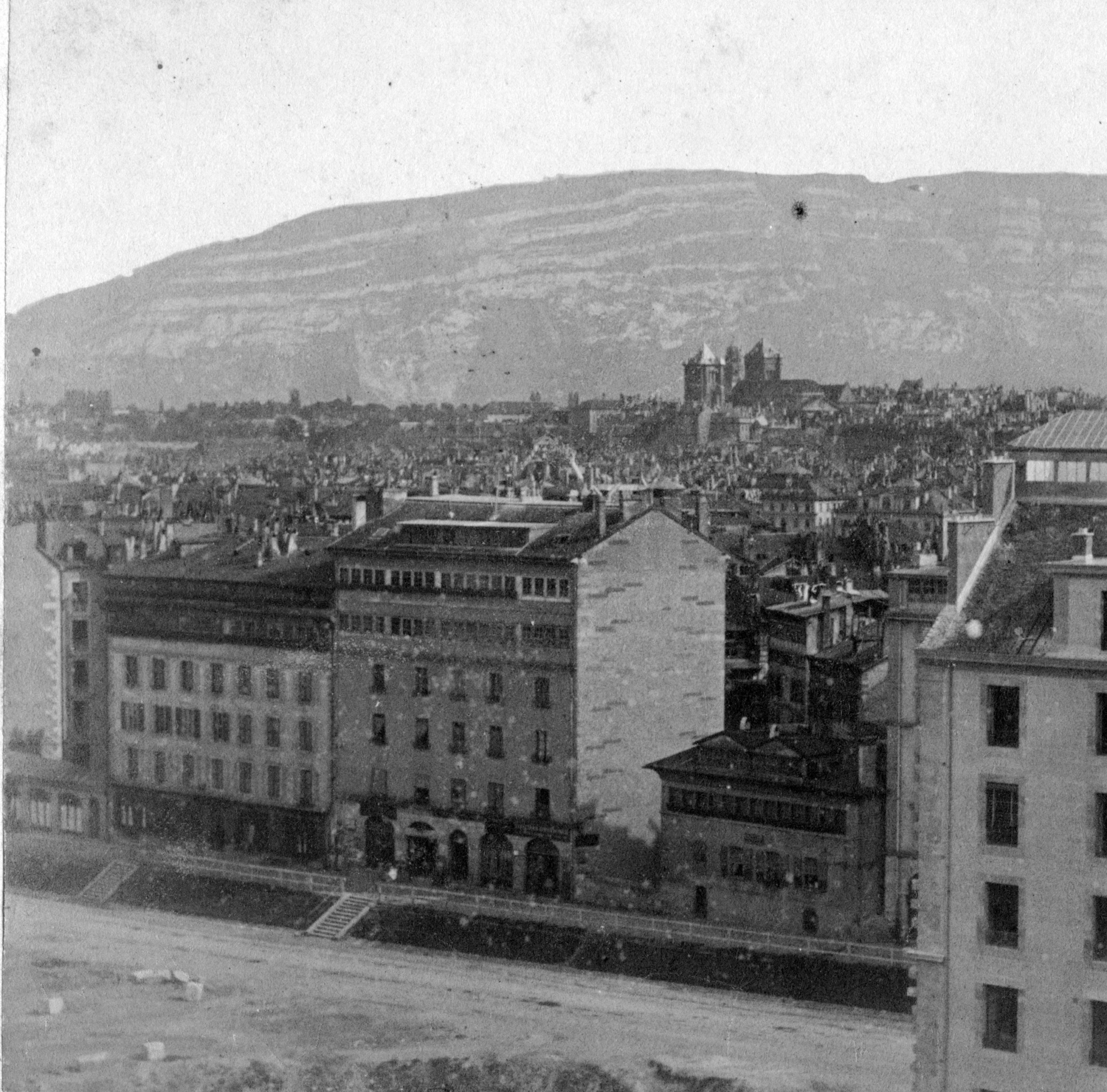 Quai de la Poste 10