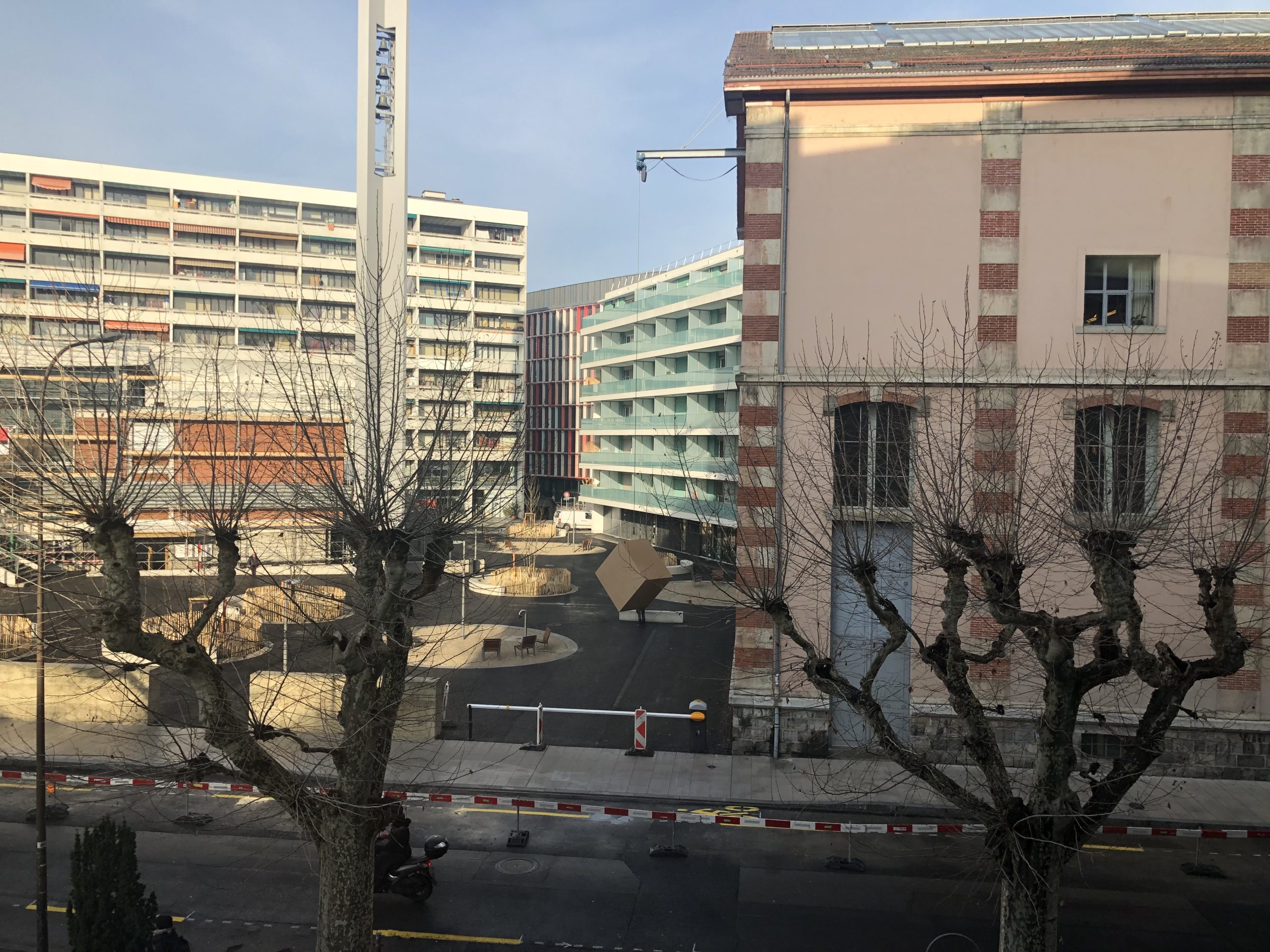 Avenue de Sainte-Clotilde 2019-02-08_09-36-49
