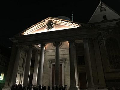 Cour de Saint-Pierre 2015-03-19_19-59-15