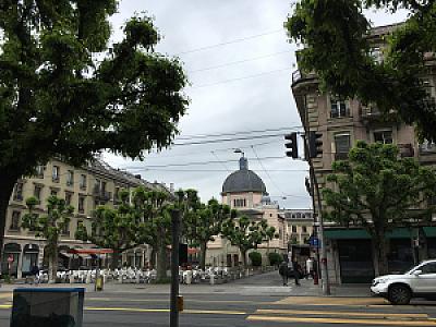 Place de la Synagogue 2016-05-30_09-55-47