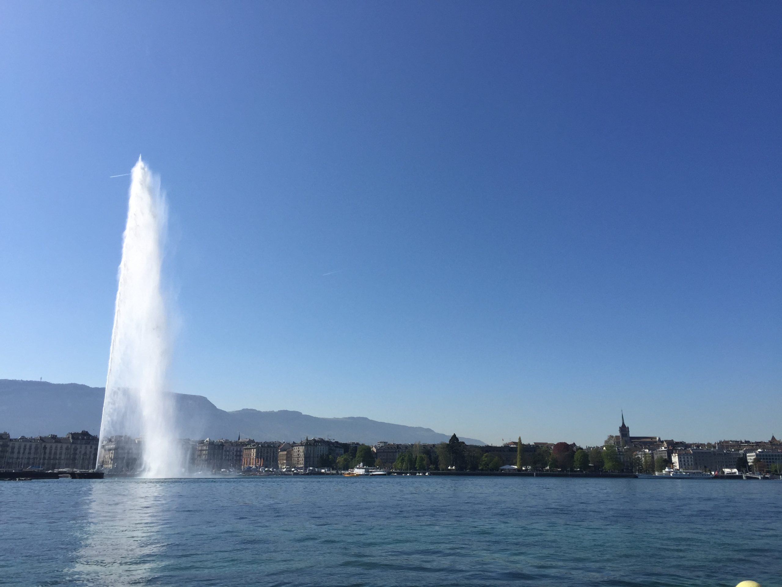 Quai du Mont-Blanc 2015-04-24_10-35-31