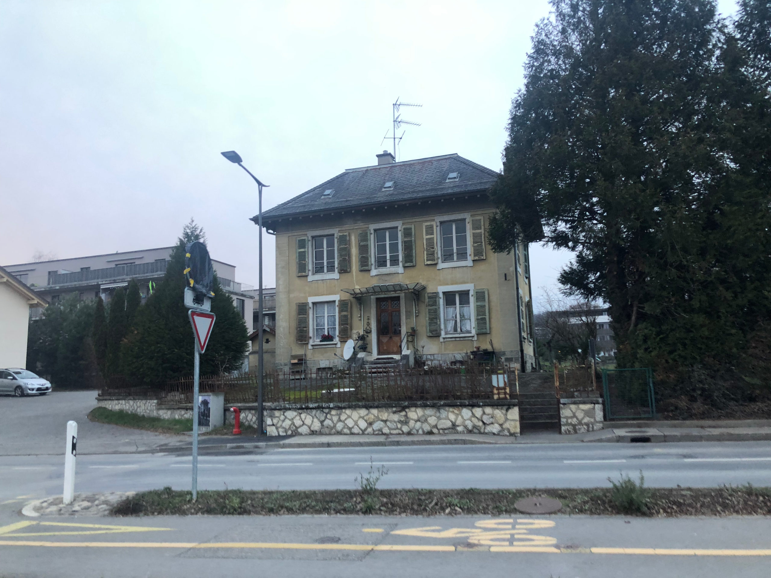 Route de la Gare-de-Satigny 41