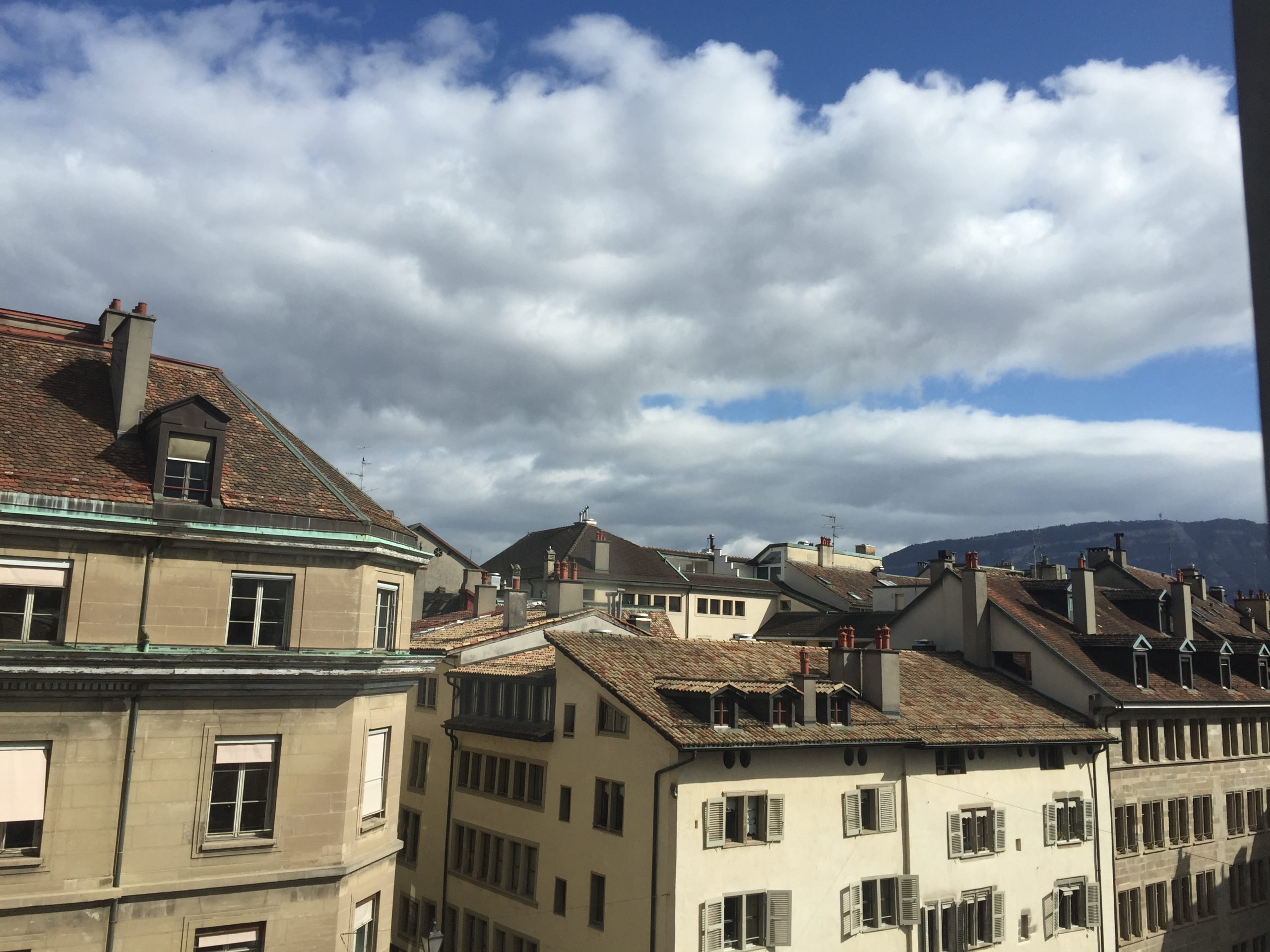 Place du Bourg de Four 2015-04-01_15-54-58