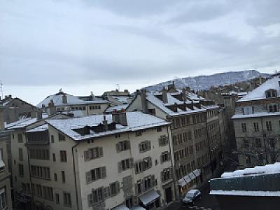 Place du Bourg de Four 2016-01-17_08-55-41