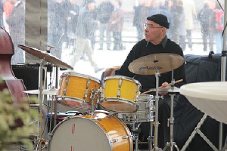 2011-11-15_12-40-52