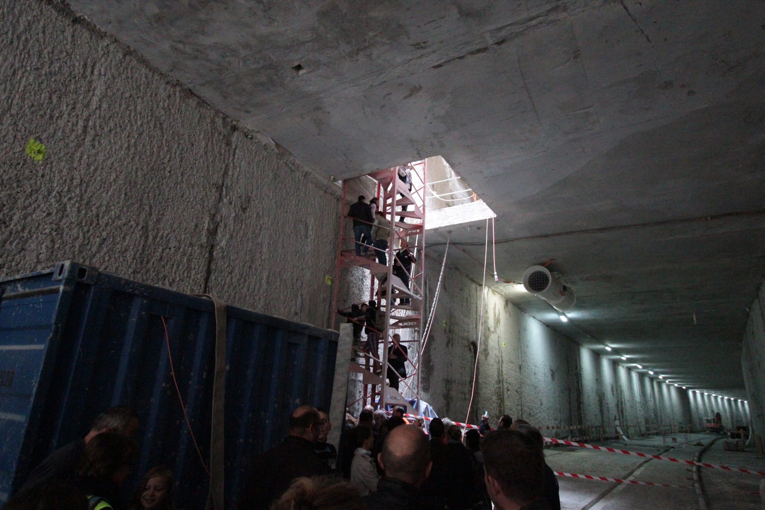 2015-09-27_12-49-04