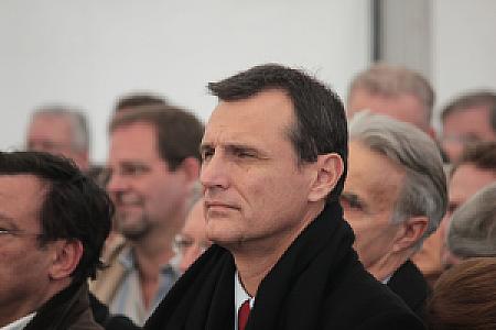 2011-11-15_13-34-48